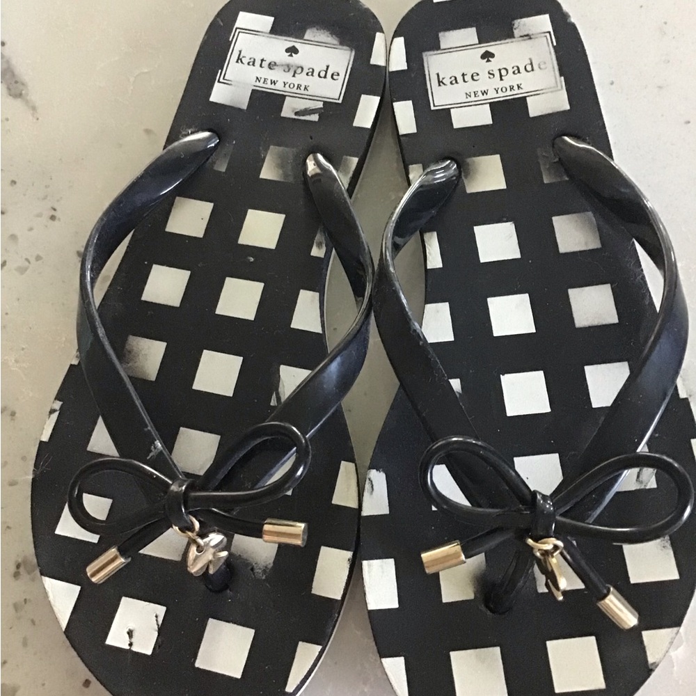 5 Pair Kate Spade New York Flip Flops - Picture 4 of 6